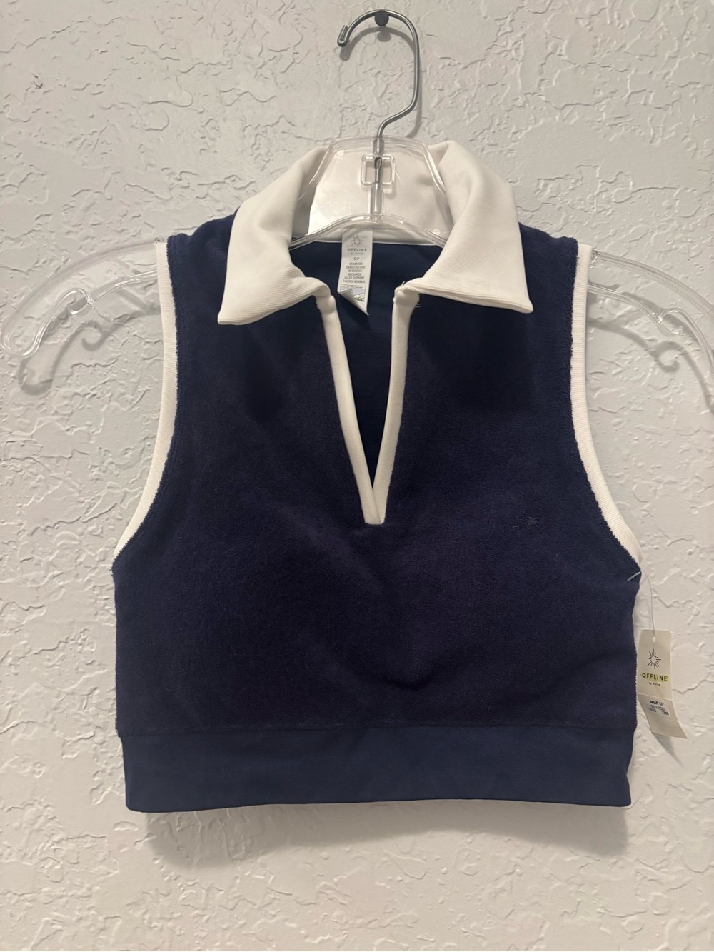 Aerie navy and White cropped Terry cloth sports top with padded bra NWt
